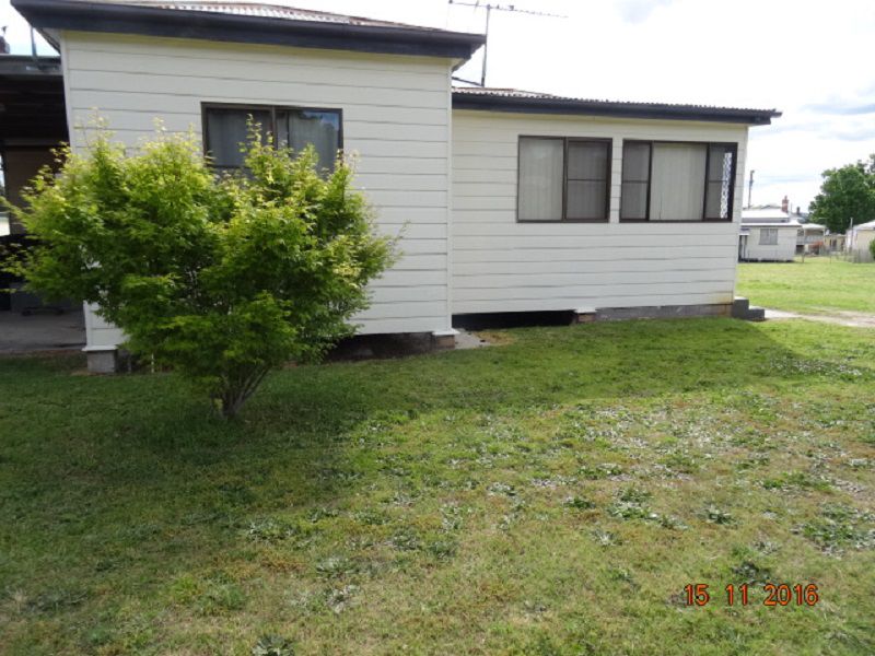 2 Anzac Street, Stanthorpe, QLD 4380