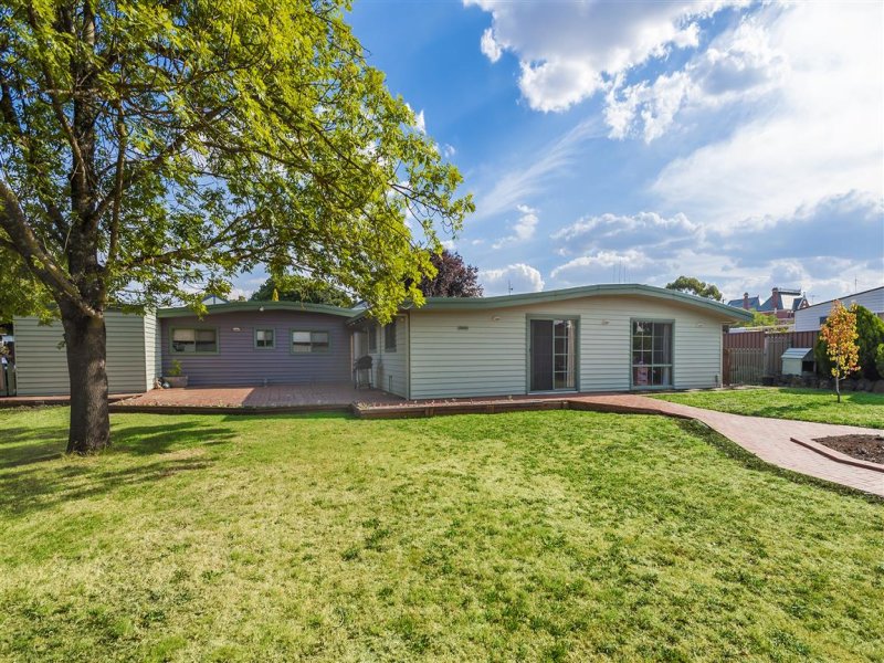 26 Epping Street,, Vic 3444 Property Details