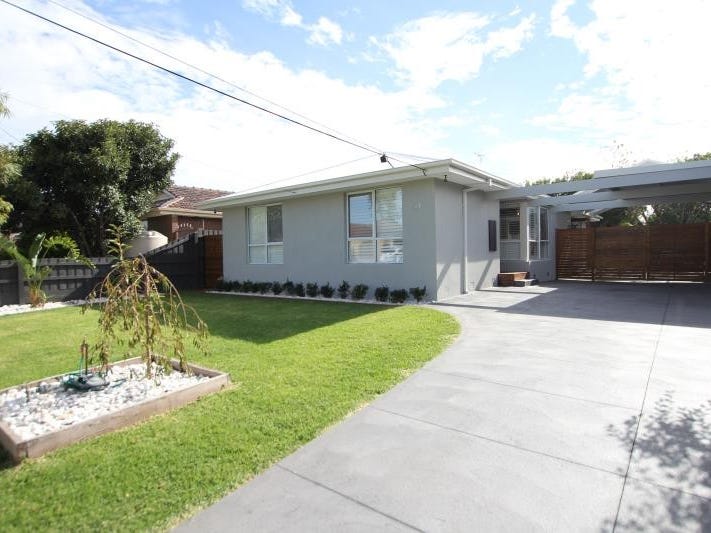 27 Mcintyre Drive, Altona, VIC 3018