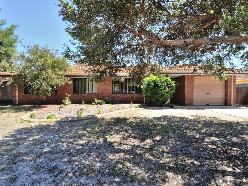 135 Charthouse Road, Waikiki, WA 6169 Property Details