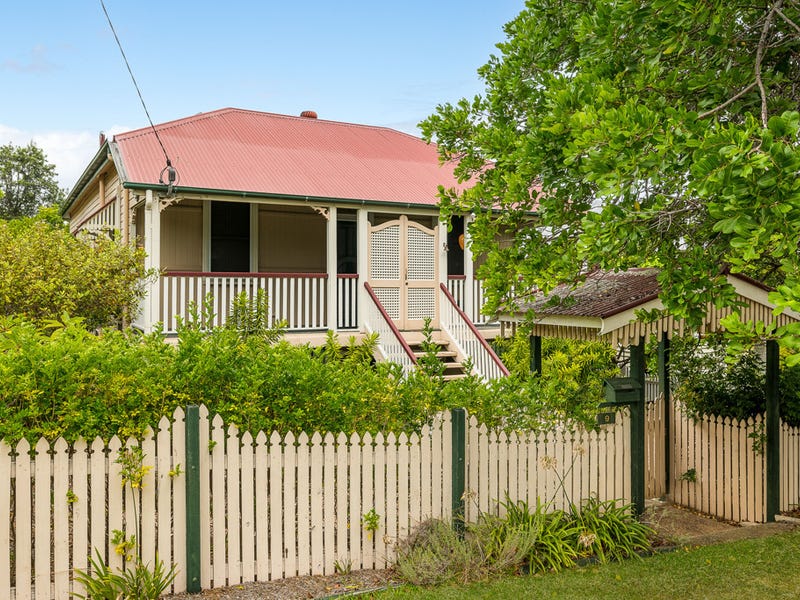 9 Victoria Street, Balmoral, Qld 4171 Property Details