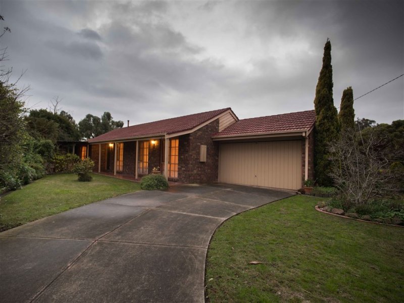 61 John Street, Langwarrin, Vic 3910 Property Details