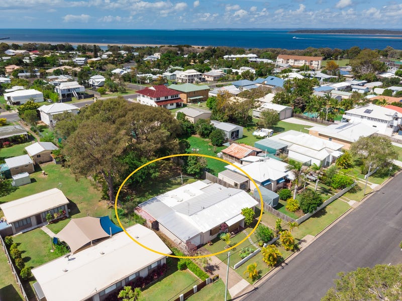 20 EDWARD STREET, Urangan, Qld 4655 Property Details