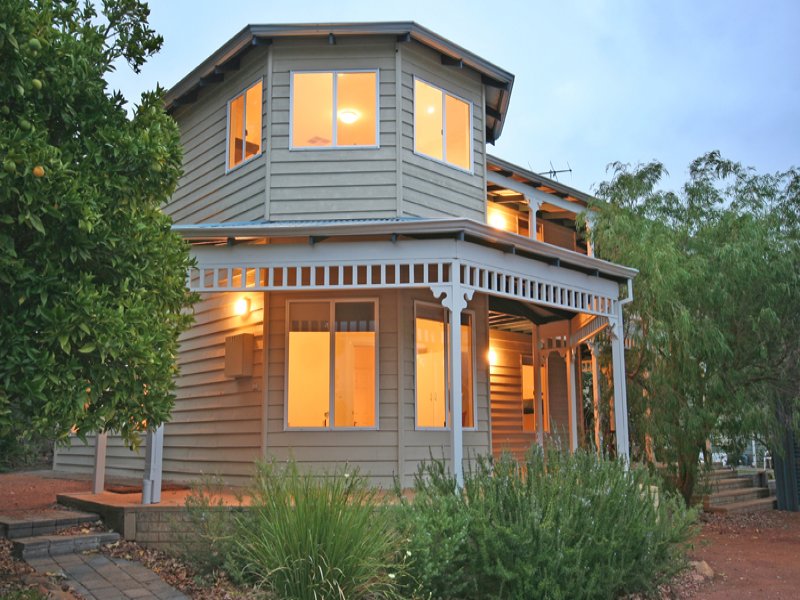 11 Thurstun Lane, Dunsborough, WA 6281 Property Details