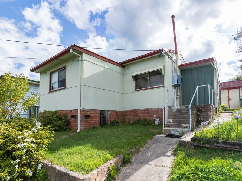 63 Musket Parade, Lithgow, NSW 2790