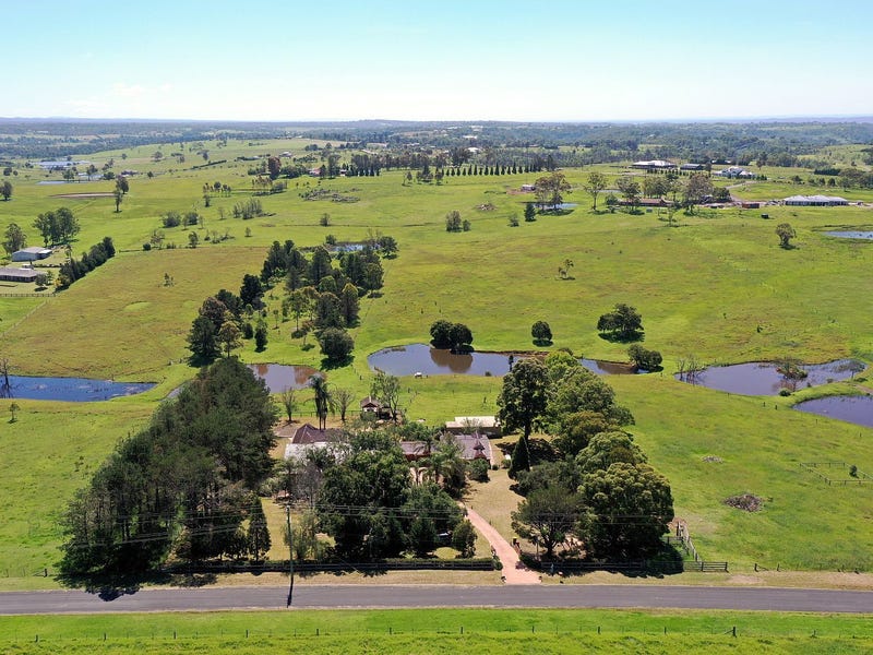 Houses for Sale in The Oaks, NSW 2570