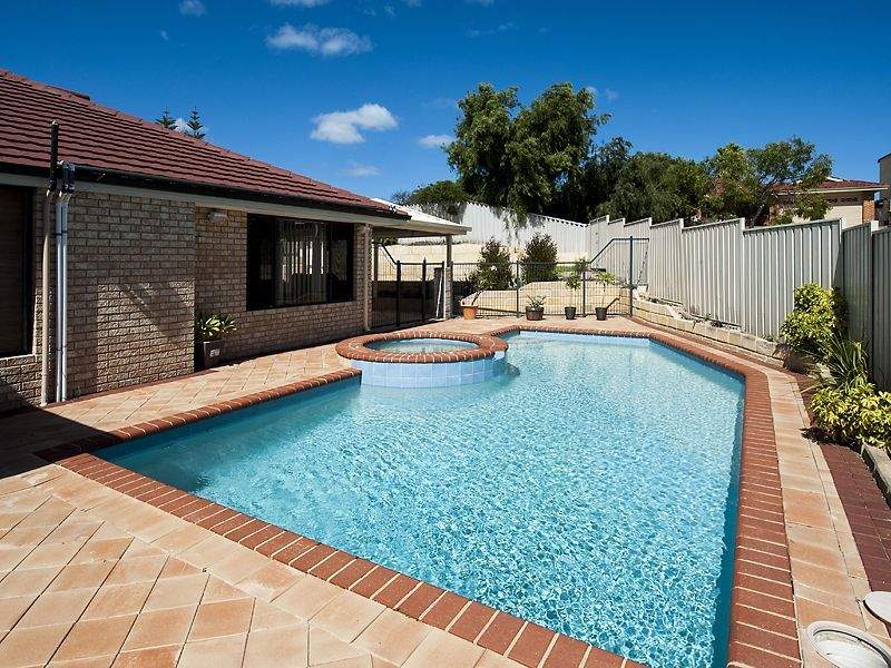 22 Pollard Way, Warnbro, WA 6169 Property Details