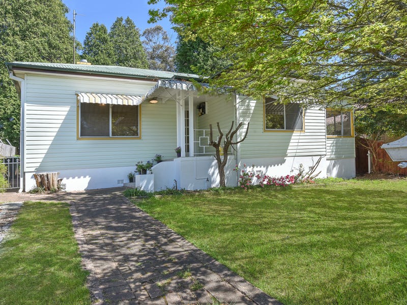 22 Mort Street, Katoomba, NSW 2780 Property Details