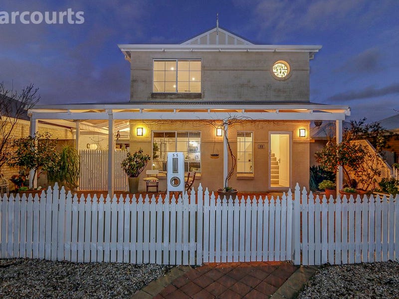 55 Aurora Drive, Atwell, WA 6164