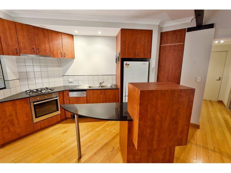 16/56 Pakenham Street, Fremantle, WA 6160 Property Details