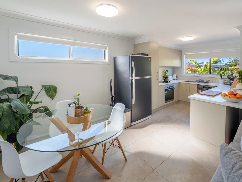 2/23 Wharf Street, Woolgoolga, NSW 2456 Apartment for Rent