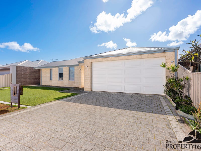 15 Stroud Street, Beachlands, WA 6530 House for Sale