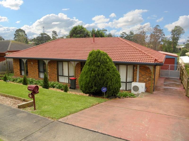 38 Calway Street, Drouin, Vic 3818 Property Details