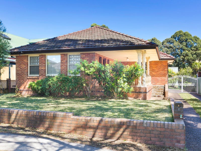 49 Kareena Road, Miranda, NSW 2228 Property Details