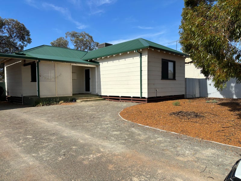 80 Shaw Street, Coolgardie, WA 6429