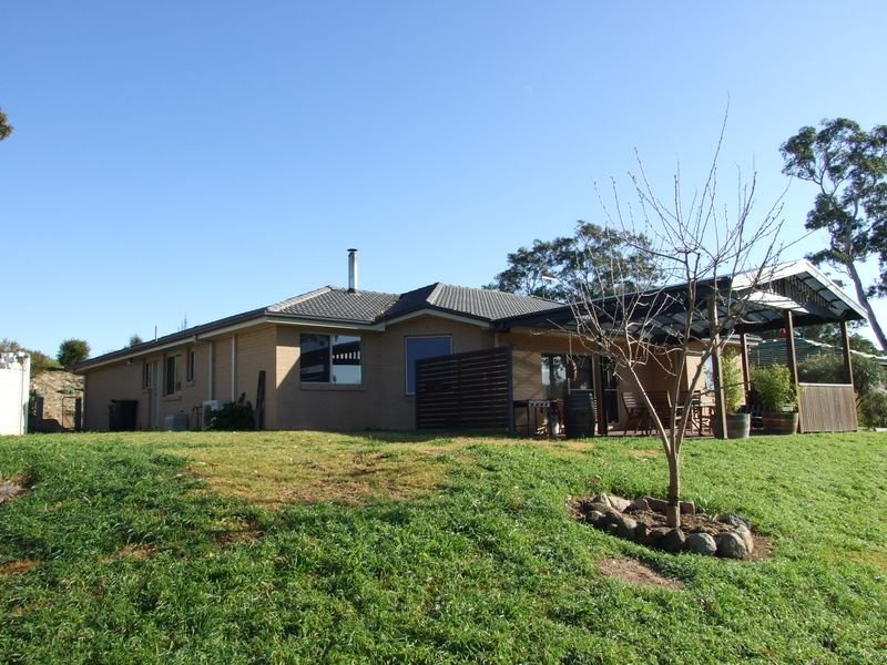 9 Bridle Place, Bega, NSW 2550