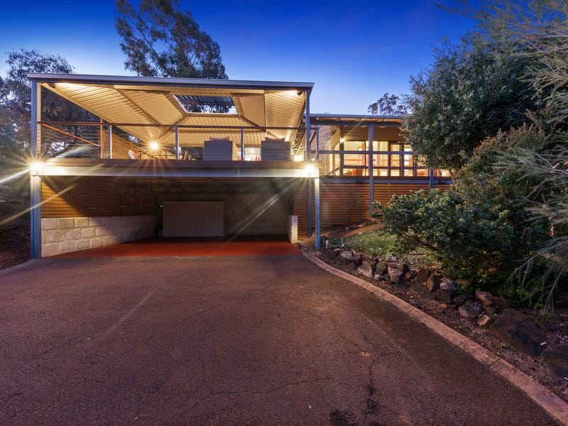 17 Vivian Way, Boya, WA 6056