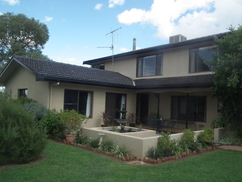 12R Kurrajong Drive, Dubbo, NSW 2830 Property Details