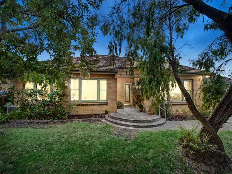67 Mcarthur Road, Ivanhoe East, VIC 3079