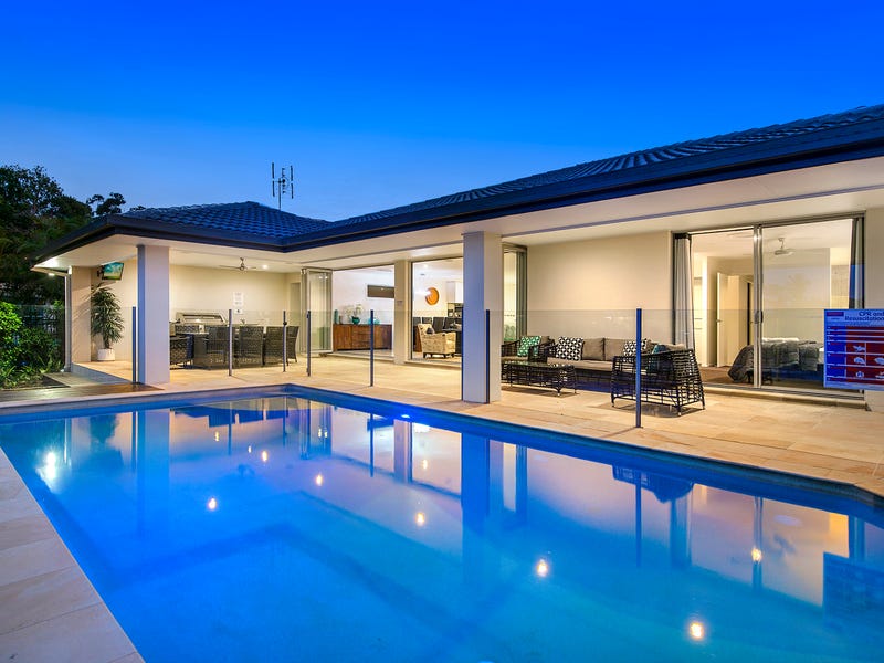 5 Delungra Street, Broadbeach Waters, QLD 4218