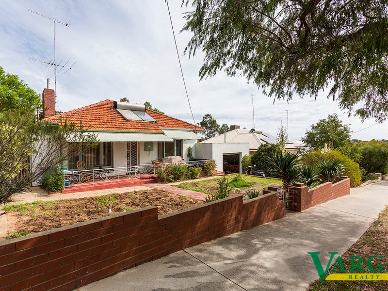 145 Samson Street, White Gum Valley, WA 6162