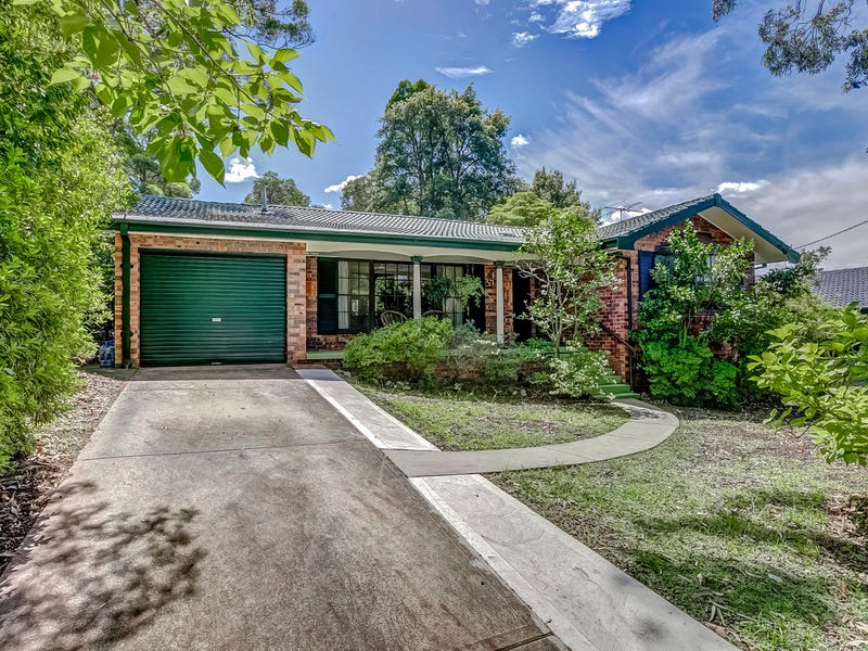 17 Nagle Avenue, Springwood, NSW 2777