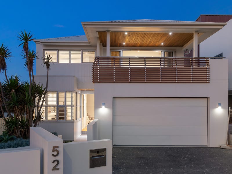 52 Bar Beach Avenue, Bar Beach, NSW 2300