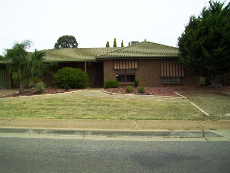 19 California Avenue, Craigmore, SA 5114