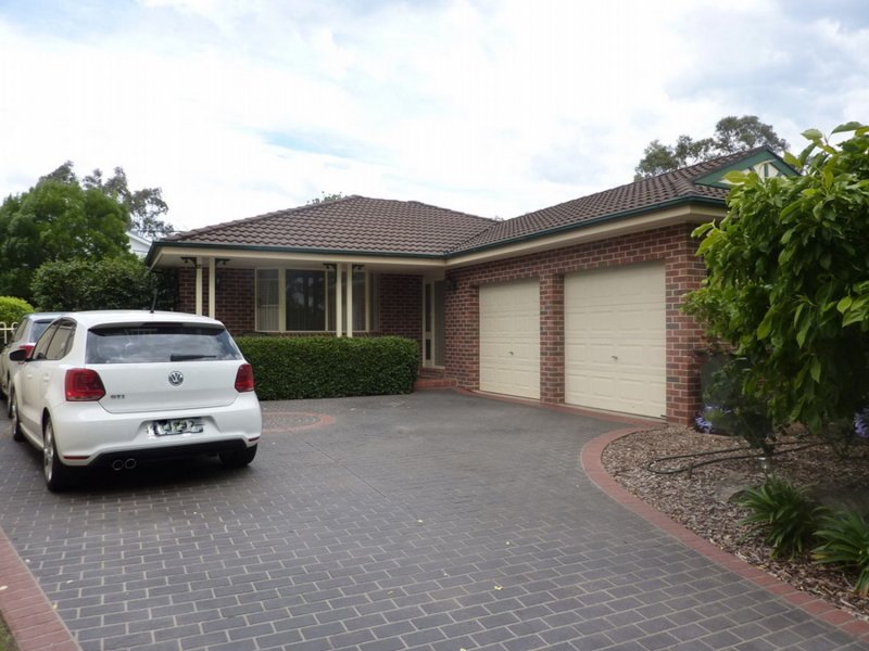 13 Joseph Banks Court, Mount Annan, NSW 2567