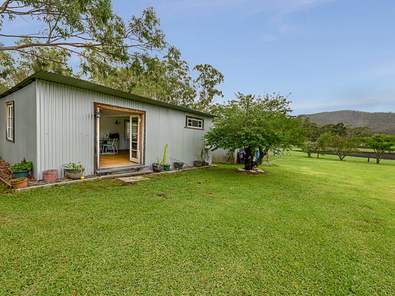 1743 Inverramsay Road, Goomburra, Qld 4362 Property Details