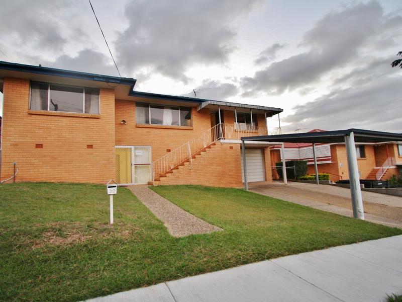 30 Valentia Street, Mansfield, QLD 4122