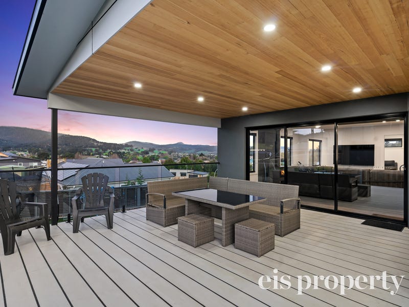 14 Court, Tas 7112 House for Sale