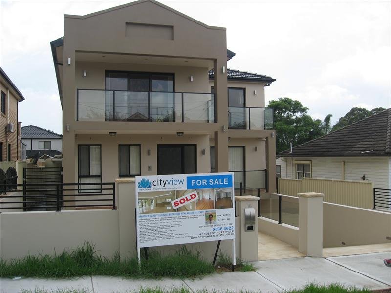 18 Emily Street Hurstville Nsw 2220 Realestate Com Au