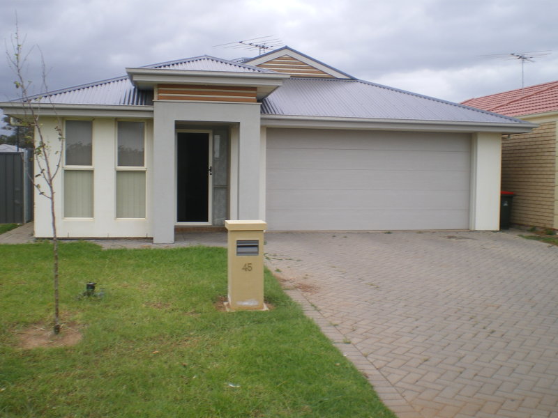 45 Lakeside Drive, Andrews Farm, SA 5114