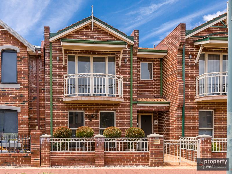 248 Lakeside Drive, Joondalup, WA 6027