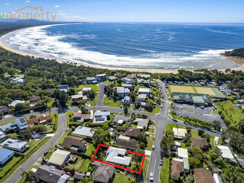 19 West Street, Scotts Head, NSW 2447