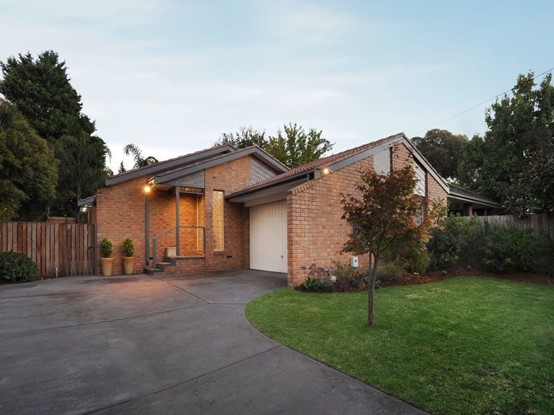 126 Hull Road, Croydon, Vic 3136 Property Details