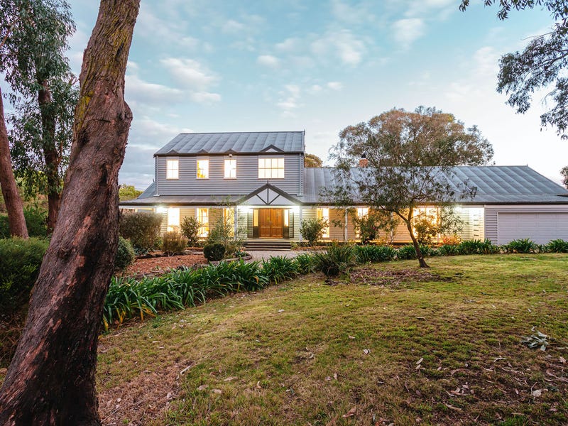 32 Carpenters Lane S, Hastings, VIC 3915