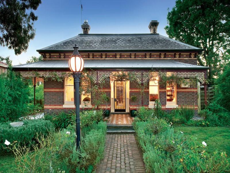 35 Chatham Road, Canterbury, Vic 3126 Property Details