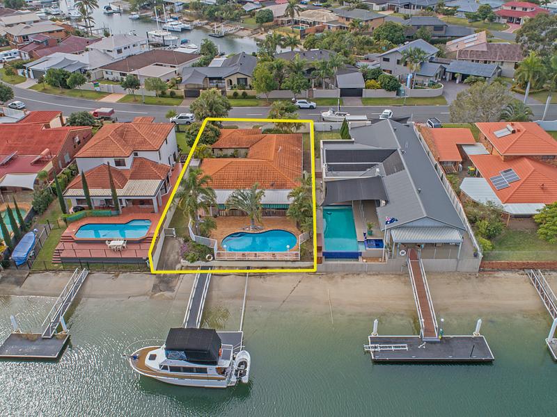 32 O'grady Drive, Paradise Point, QLD 4216
