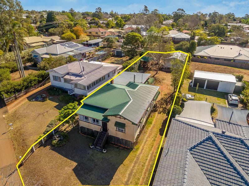 31 Drayton Road, Harristown, QLD 4350