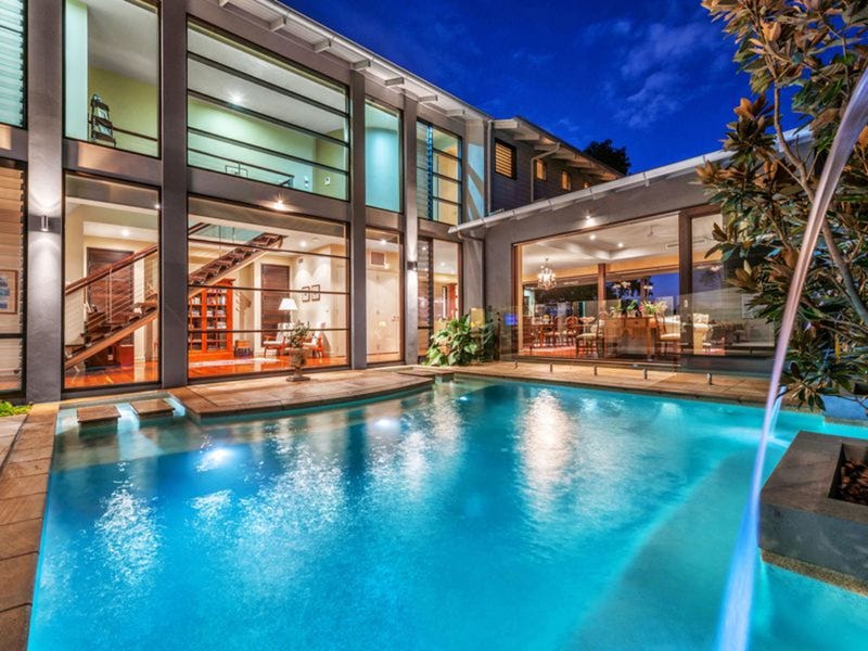 15 King Arthur Terrace, Tennyson, Qld 4105 Property Details