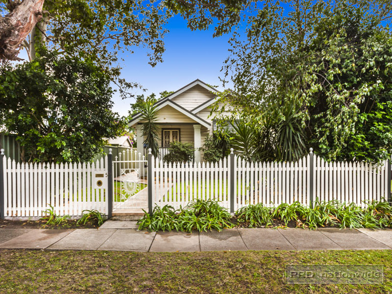 55 Waratah Street, Mayfield, NSW 2304