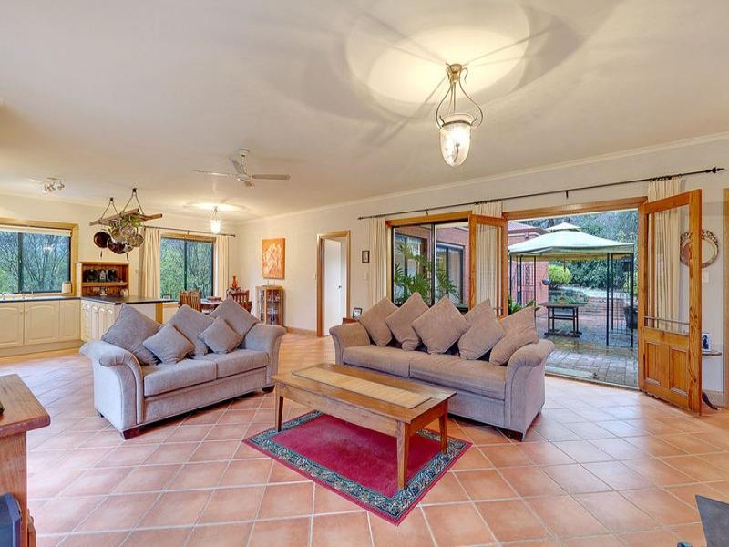 16 Road, Woodside, SA 5244 Property Details