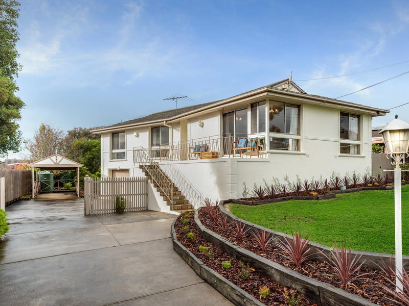 19 Carnarvon Drive, Grovedale, Vic 3216 Property Details