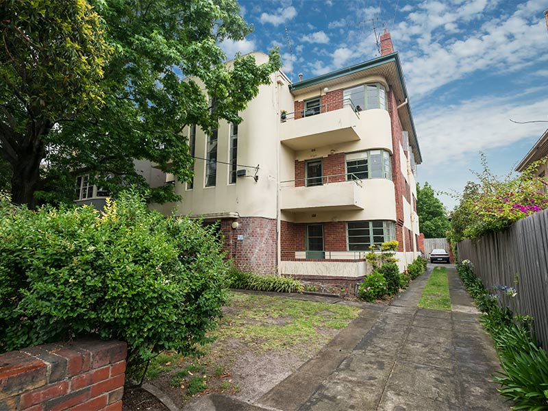 2/12 Ellesmere Road, Windsor, Vic 3181