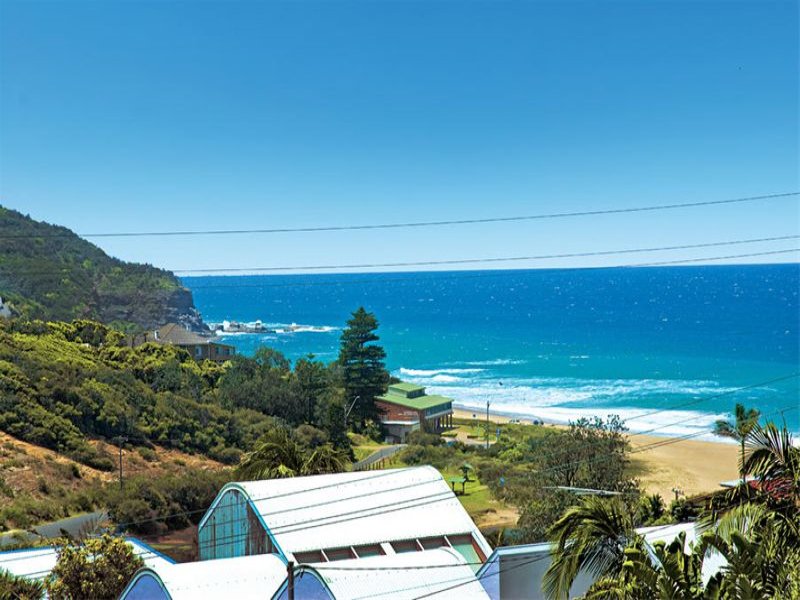 6 Murrawal Road, Stanwell Park, NSW 2508
