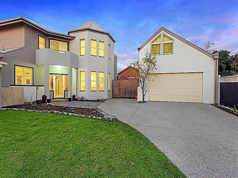 15 Eliza Close, Williamstown, Vic 3016 Property Details