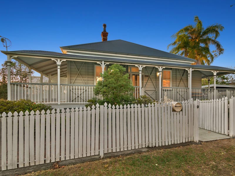 9 Briggs Road, Ipswich, Qld 4305 House for Sale
