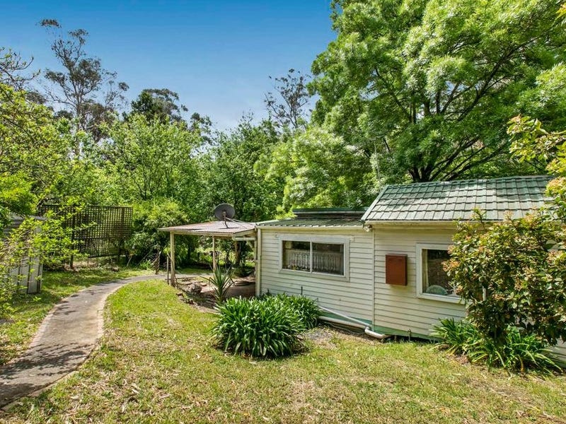 30 Old Reservoir Road, Belgrave, VIC 3160